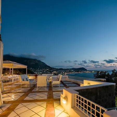 Torre Dell'aquila Willa Forio di Ischia